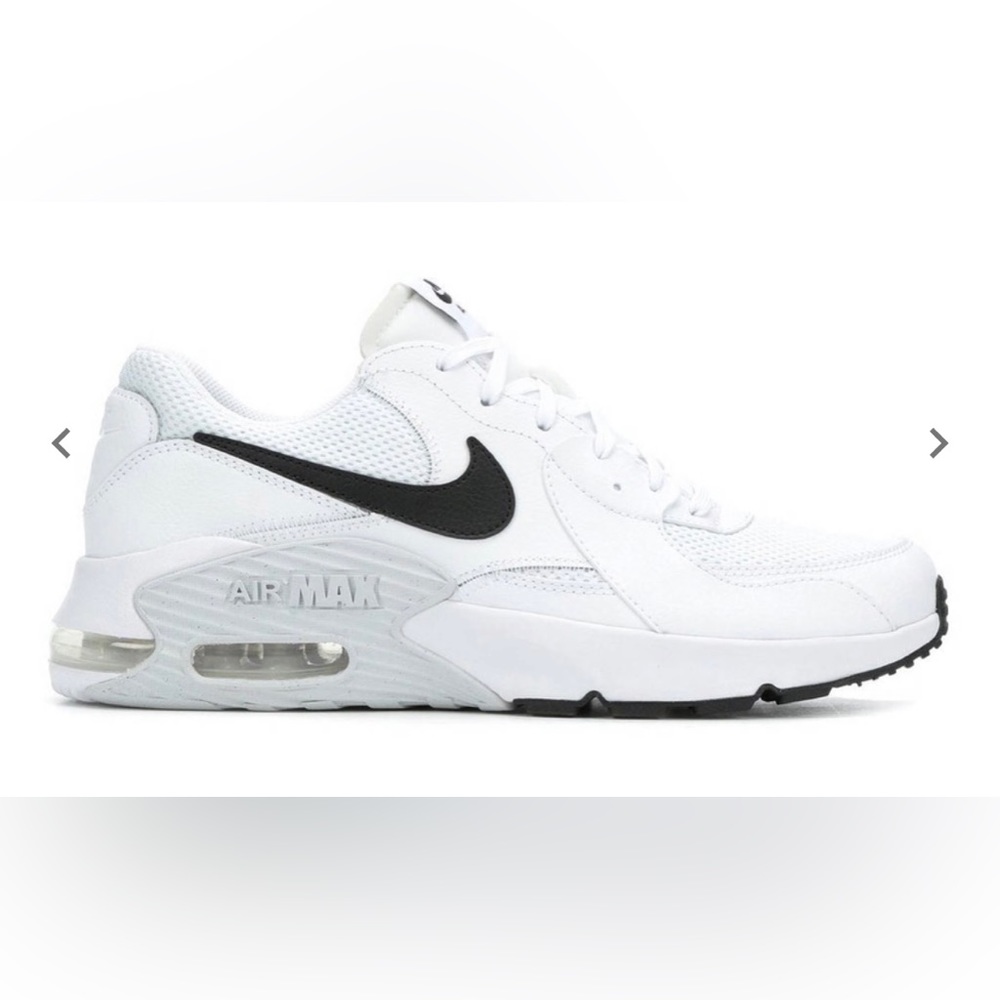 Nike air max excee ladies 9.5 white